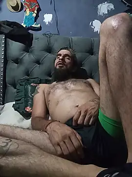 hairy_mannn webcam