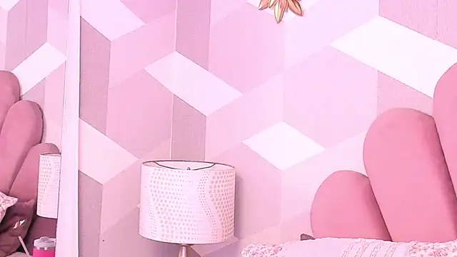 KylieMonnett webcam