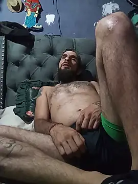 hairy_mannn webcam