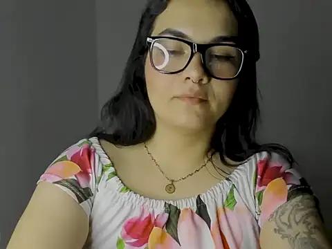 Babe-sofi webcam