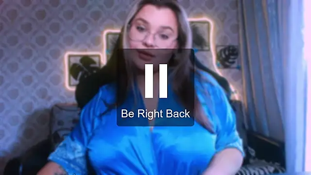 InLoveWithLife26 webcam