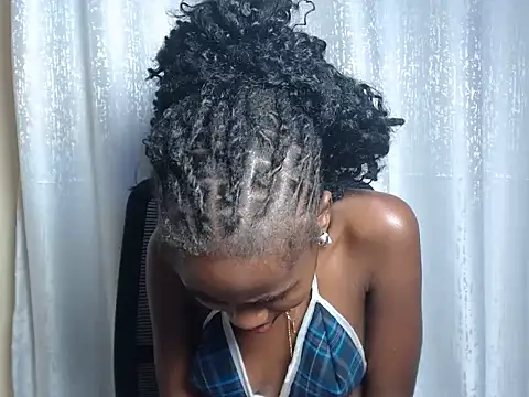 pureelegance_petite webcam