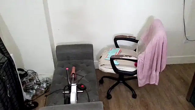mzpretty444 webcam