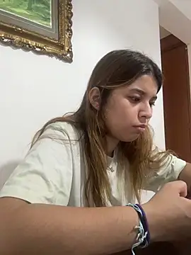 baddieasiantv webcam
