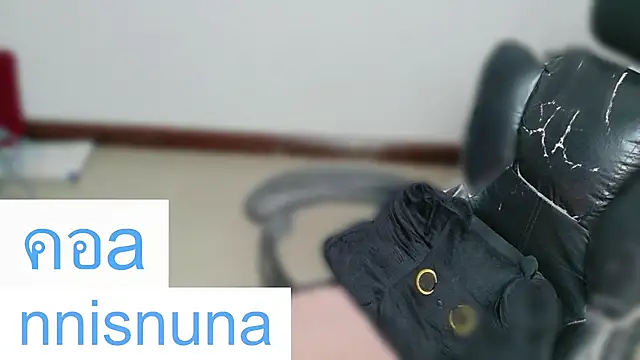 nunanunanuna webcam