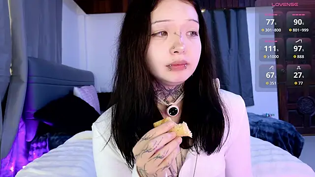 Lein_Bone live sex cam
