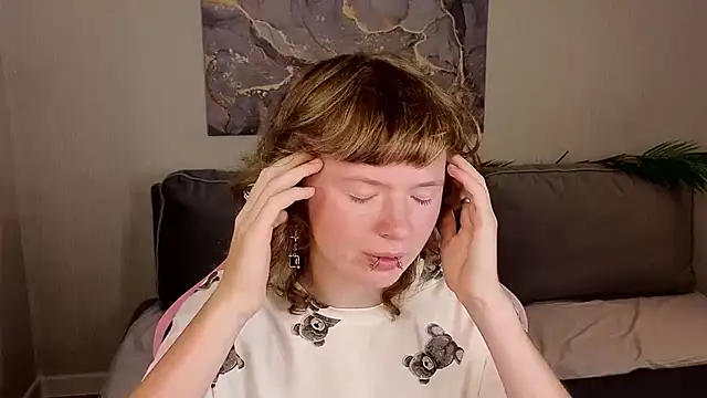 VioletDesiree webcam