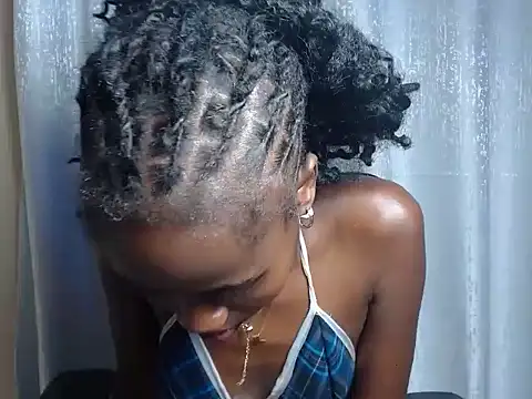 pureelegance_petite webcam
