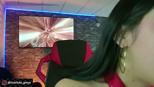 Charlotte_greys webcam