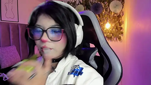Kitty_Gang webcam