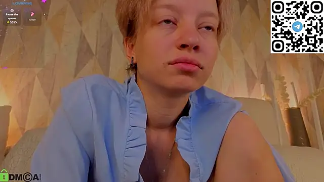 Michelle_Blond webcam