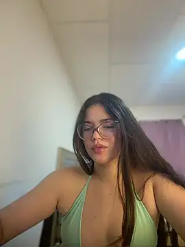 Valentina2390 webcam