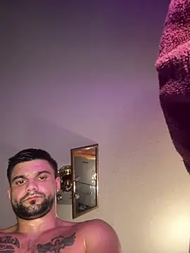 LegendaryLukeFilmCo webcam