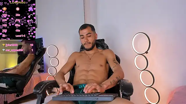 MaxPower003 webcam