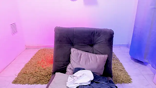 hades_derox_ webcam