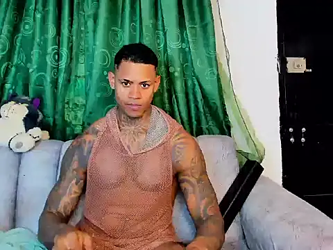 Jared_Kushhs webcam