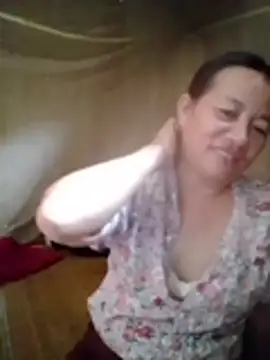 Mye_kiss webcam