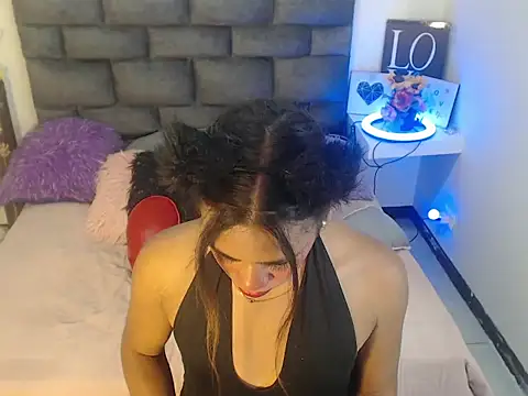 Valentine_Rose webcam