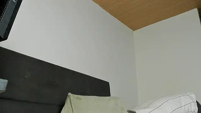 jhonyalzate2 webcam