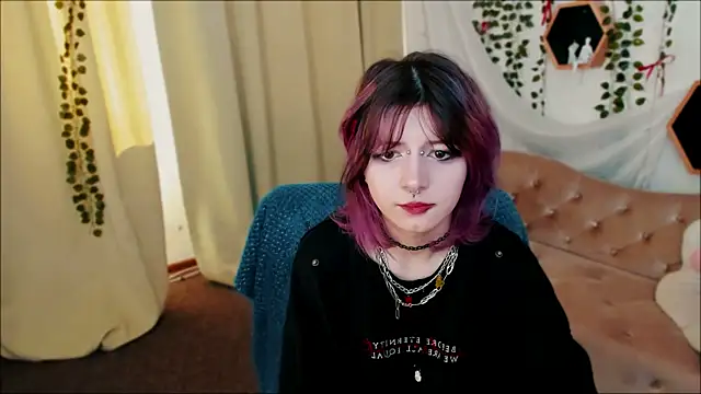 Ashley_Veil live cam on StripChat