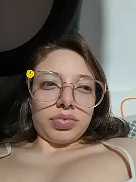 linda-schmidt live cam on StripChat