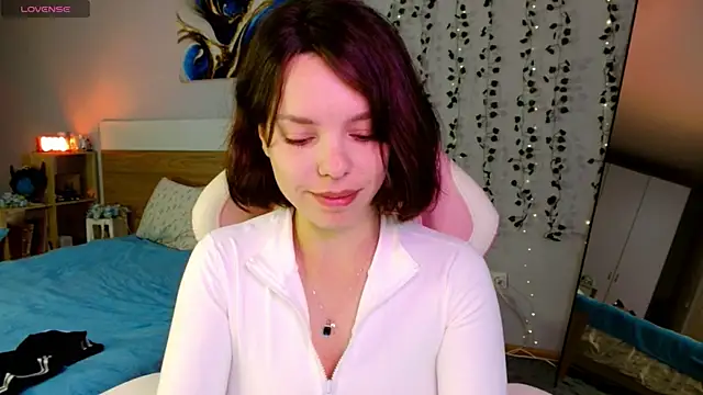 Maya_Campbell webcam