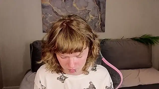 VioletDesiree webcam