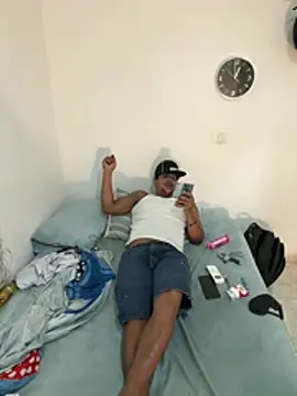 bigdick211292 webcam