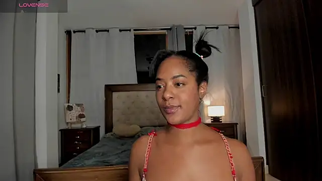 Dahiiana_Foxx webcam