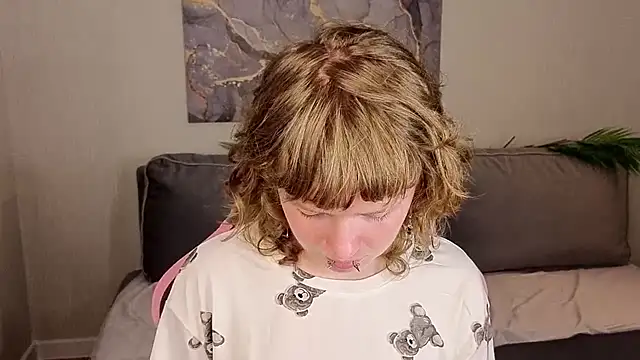 VioletDesiree webcam