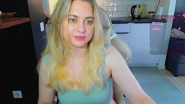 online camsex Blonde Kellyy