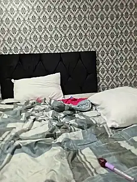 Anon_Couple webcam