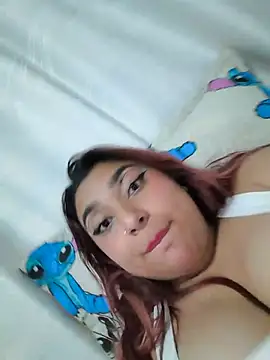 ADELINE_COLLINS15 live cam on StripChat