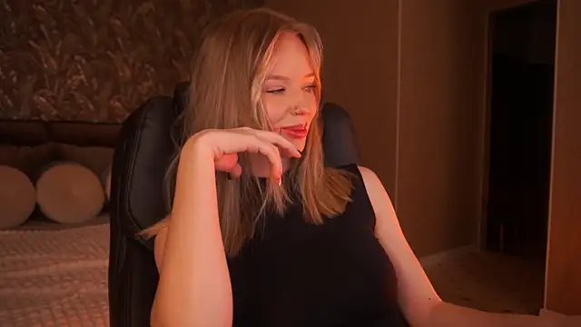 MollyyMayy webcam