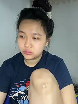 Almira6868 webcam
