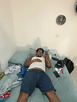 bigdick211292 webcam