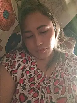 Filipina_Desire webcam