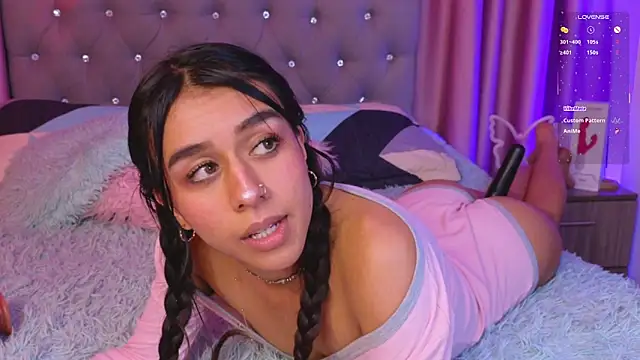 Emiily_Scott1 webcam