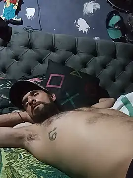 hairy_mannn webcam