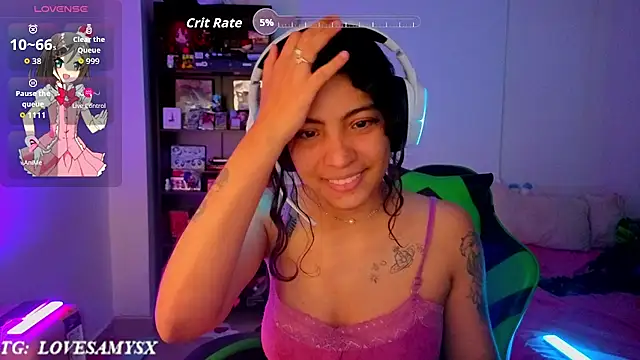 Lovelyamyy webcam