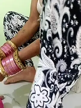 Komal_Bhabhi4u webcam