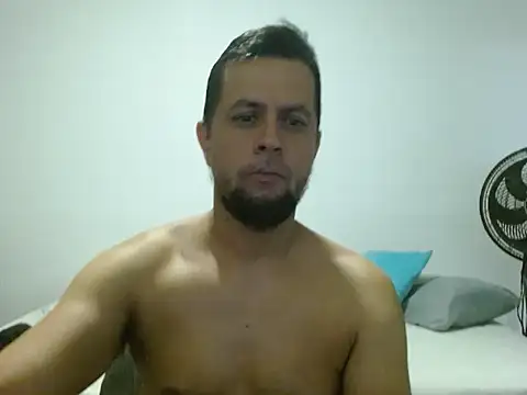 TRIISTAN_KING10 webcam