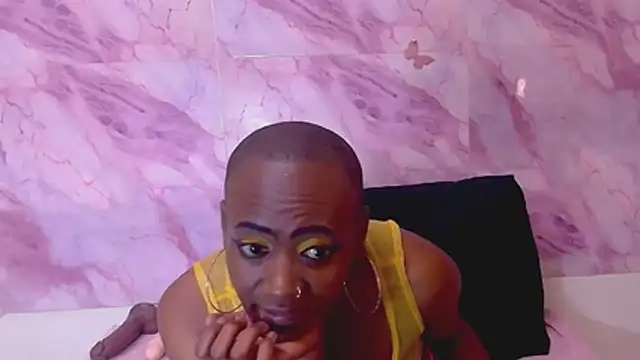 ebonyolive69 (F young) - Birthday Month #31 wish me Happy