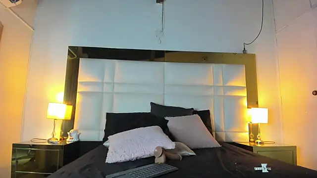 Brenda_Thomp webcam