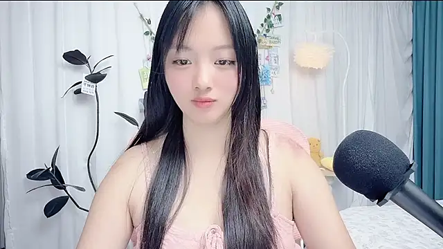 Winnie666999 webcam