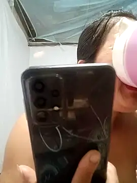 BigAss-69 webcam