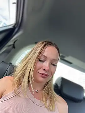 LavenderHot webcam