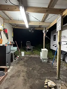 BootsAndCountry webcam