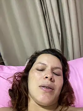 miacarrot webcam