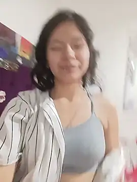 Ninffa_sweet21 webcam